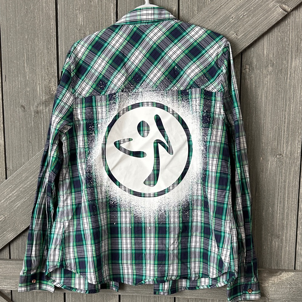 Green and Navy Plaid button down zumbito
